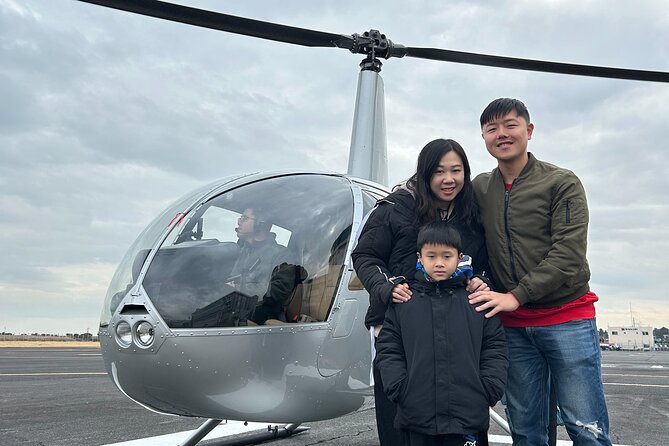 10-Min Helicopter Flight Tour Over Tokyo Bay - Weight, health, and other rules that matter