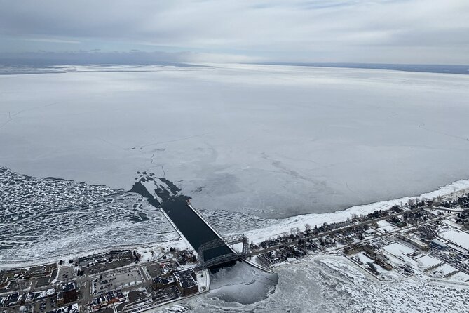 15-Mile Aerial Helicopter Tour over Duluth and Superior - Why the small group size matters