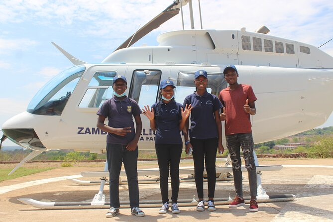 15 minutes scenic helicopter flight above Victoria Falls-Zimbabwe - Weather, weight, and other practical limits