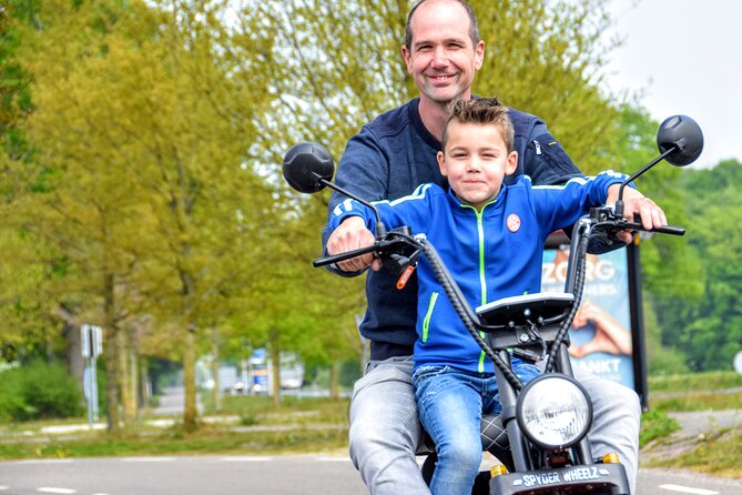 2 Hours E Chopper Rental in Beuningen - Route freedom, with a little responsibility