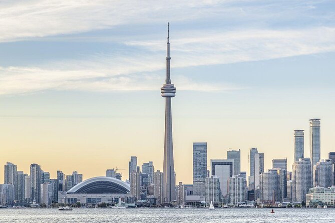 20 km Helicopter Tour over Toronto - Key points to know before booking