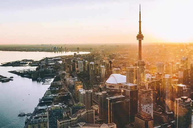 20 km Helicopter Tour over Toronto - What the price of $164.62 really buys