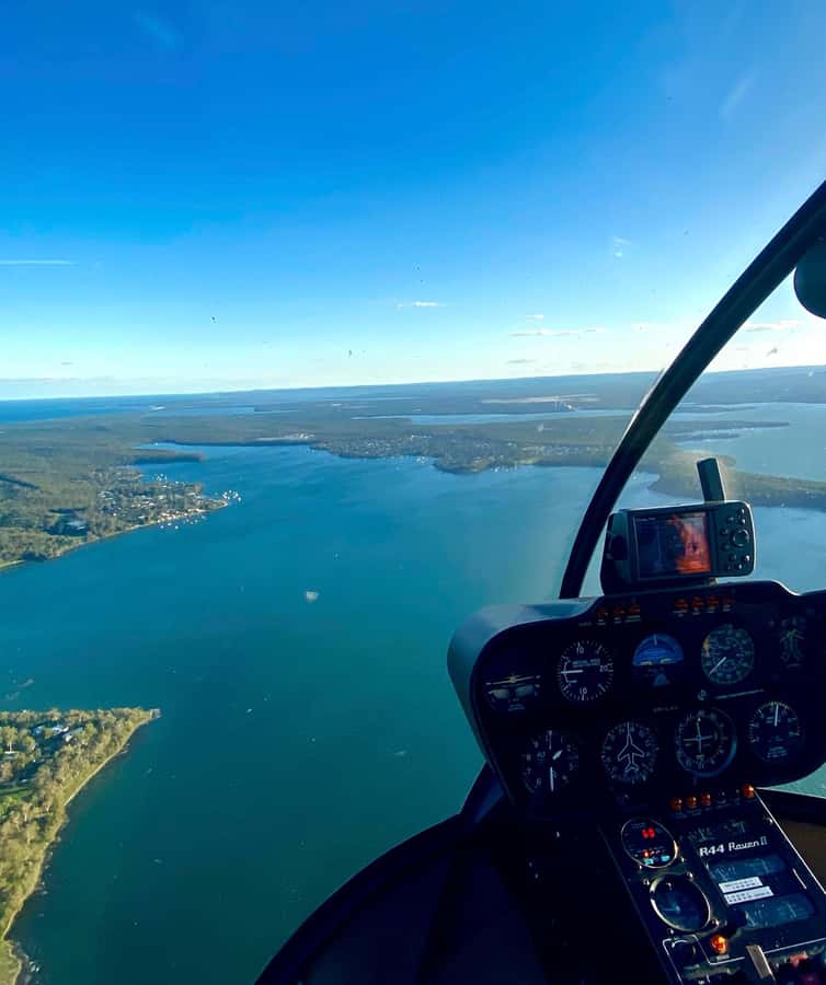 20 Minute Newcastle Helicopter Flight - Blacksmiths to Redhead: the coast begins