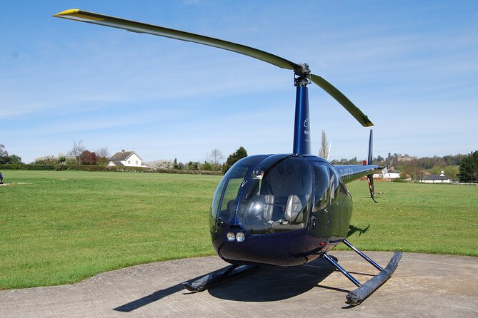 25 minute Royal Surrey Helicopter Tour - Box Hill and the Mole Gap