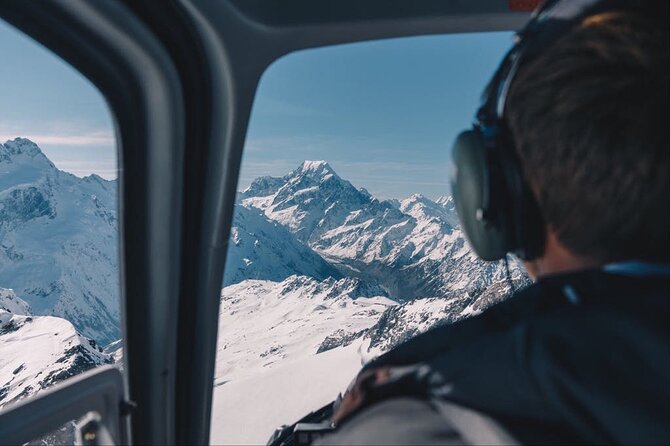 30 minute Tasman Experience - scenic helicopter flight - Mount Tasman and Aoraki Mount Cook from the air