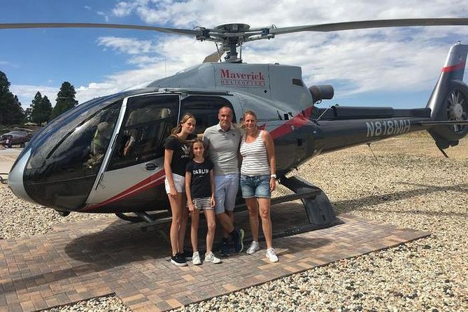 45-minute Helicopter Flight Over the Grand Canyon from Tusayan, Arizona - What the aircraft and crew add