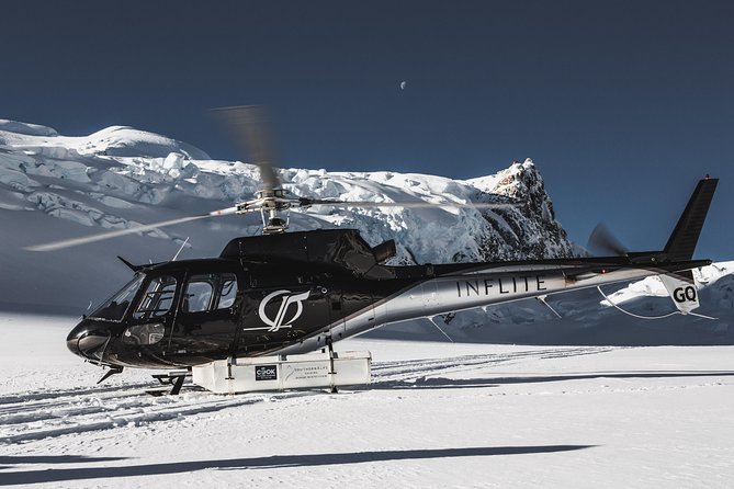 45-Minute Mount Cook Ski Plane and Helicopter Combo Tour - Two aircraft, one glacier landing