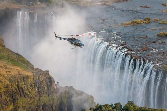 A Helicopter flight Over the Victoria falls - Pickup, timing, and the people running the trip