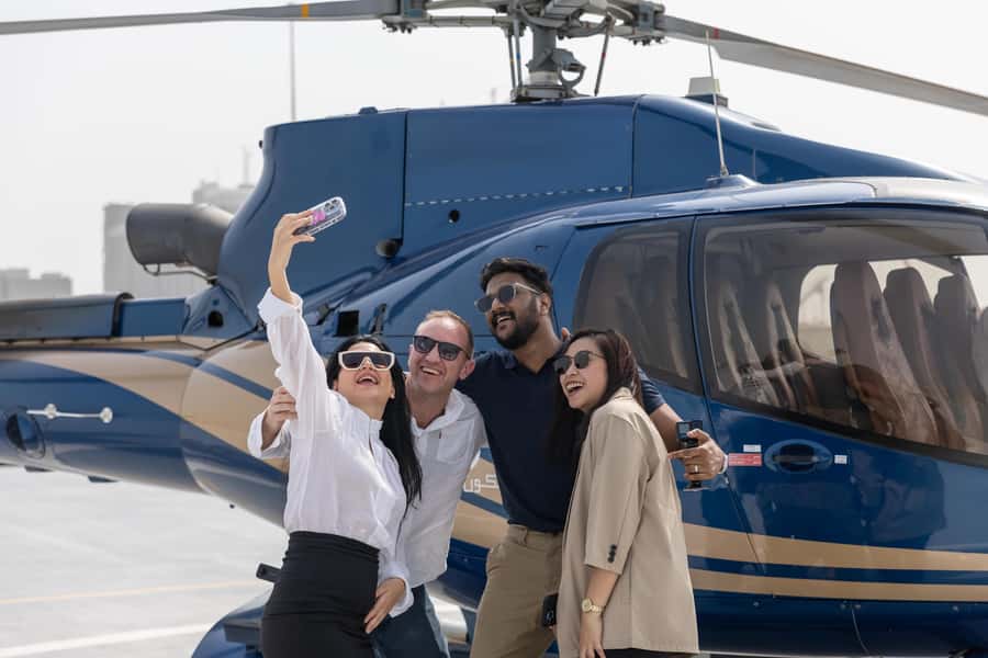 Abu Dhabi: Scenic Private Helicopter Tour - Heritage Village and the country’s famous flagpole