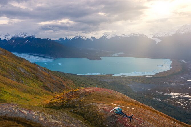 Alaska Heli Hiking - ANCHORAGE AREA - A photographer’s best use of the four-hour window