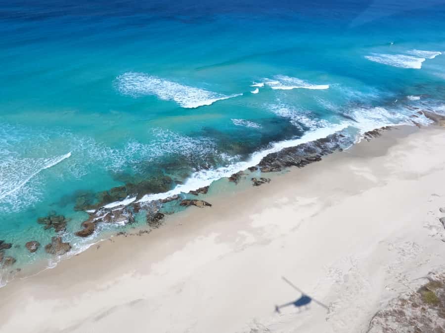 Albany: 60 min scenic helicopter flight - Choosing east toward Bald Head