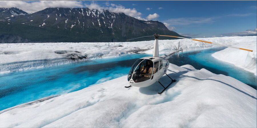 Anchorage: Knik Glacier Helicopter Tour with Landing - Pilot confidence and the human side of the flight