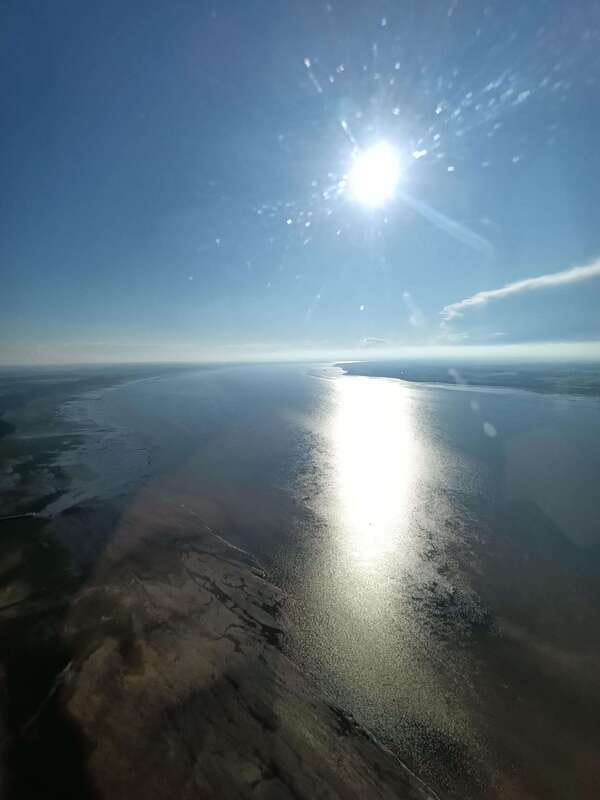 Attitude-Helicopter: Helicopter tour of Quebec City - The private format gives you more room to enjoy the ride