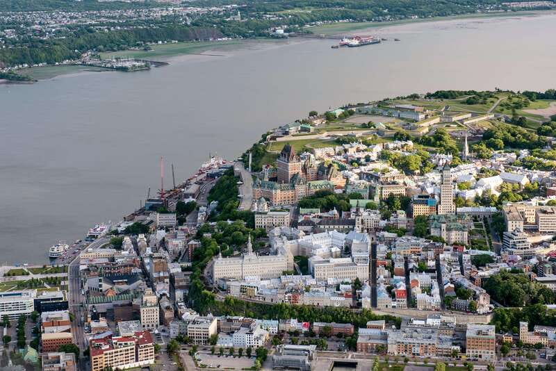 Attitude-Helicopter: Helicopter tour of Quebec City - What happens before you take off