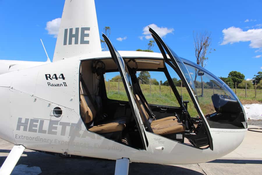 Auckland: 20min Helicopter scenic flight - City & Volcanoes - Who will enjoy this flight most