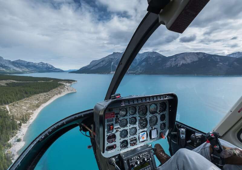 Banff/Jasper: Canadian Rockies Scenic Helicopter Tour - The 20-minute flight and Abraham Lake