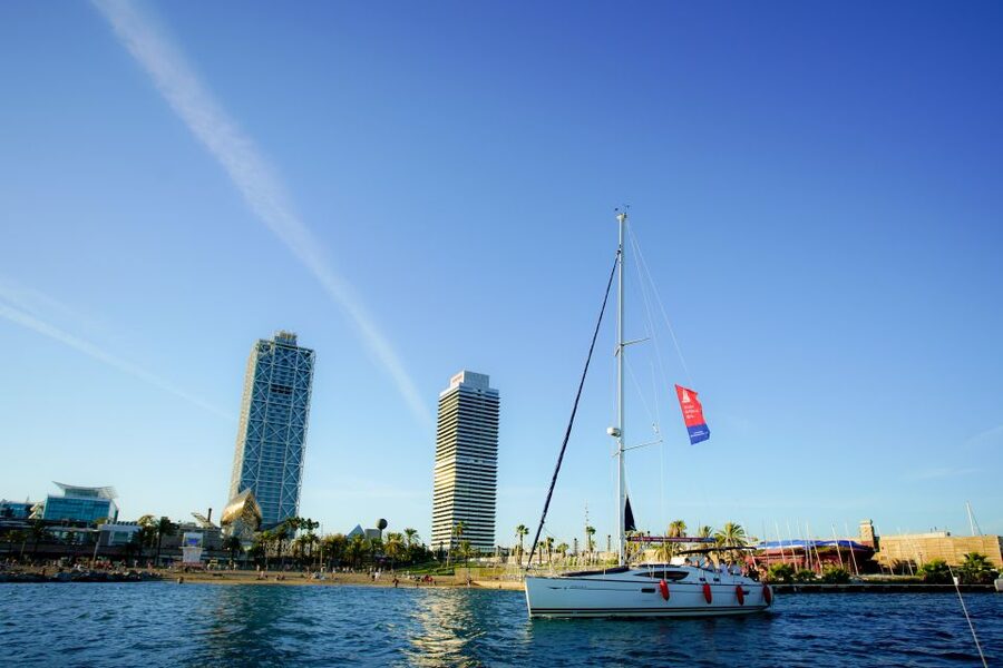 Barcelona: Helicopter Flight with Optional Yacht Cruise - FAQ