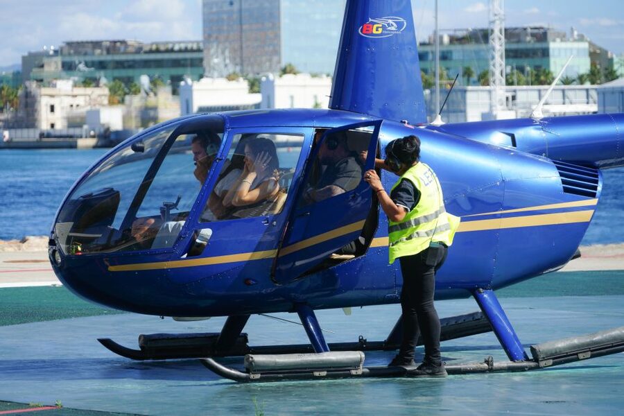 Barcelona: Helicopter Flight with Optional Yacht Cruise - Should you book it?