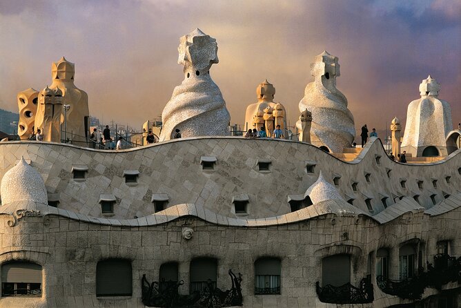 Barcelona Helicopter, Sailboat & Old Town Private Walking Tour - Price, group size, and what you are really buying