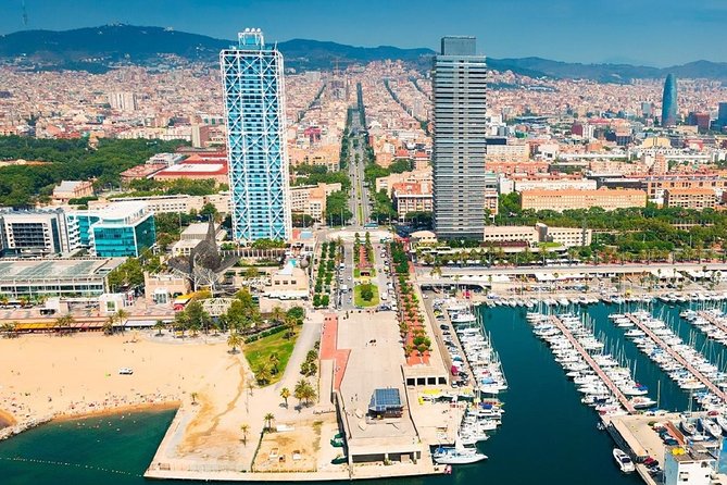 Barcelona's Coastline Helicopter Flight & Heliport Boat Transfer - How the experience feels in the air