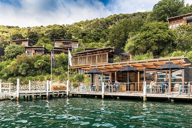 Bay of Many Coves, Marlborough Sounds- Heli-lunch from Wellington - From Queens Wharf to the Bay of Many Coves