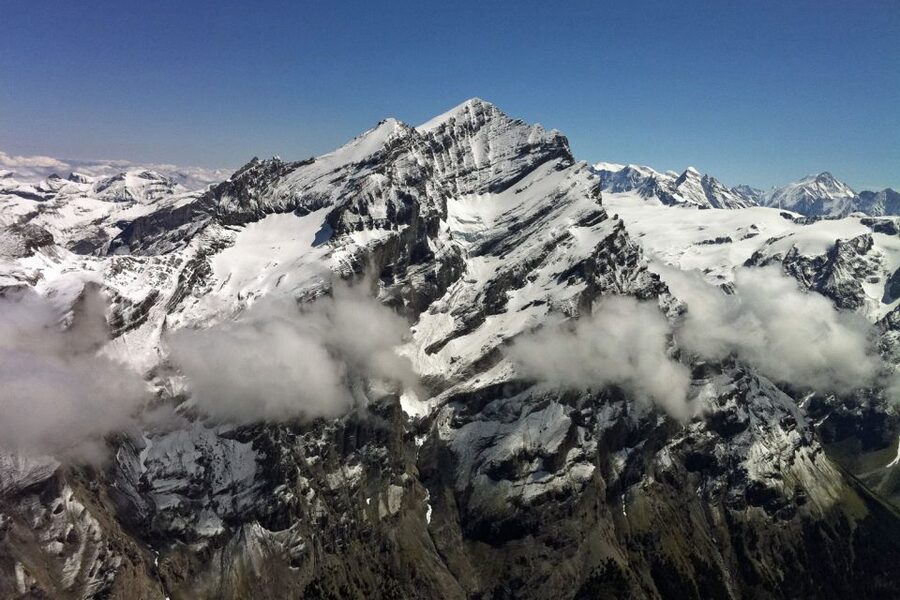 Bern: Private 42-Minute Swiss Alps Helicopter Flight - What the aerial view adds to a Swiss Alps visit