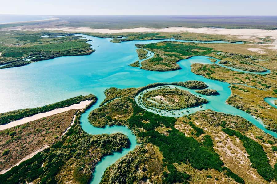 Broome: 30-Minute Scenic Helicopter Flight - Why Broome makes sense from a helicopter