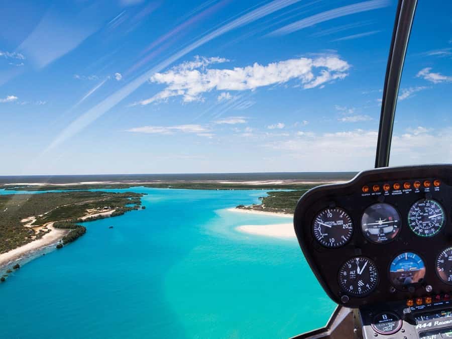 Broome: Helicopter Flight and Willie Creek Pearl Farm Tour - Morning tea, damper, and a pause in the day