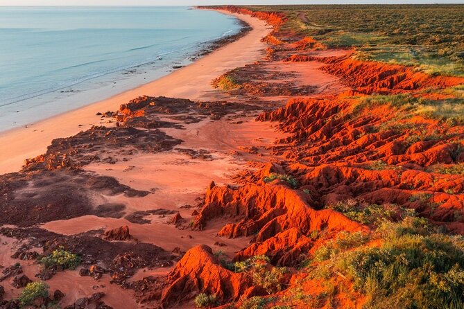 Broome: Romantic 45-Min Private Helicopter Flight & Beach Picnic - What the picnic adds