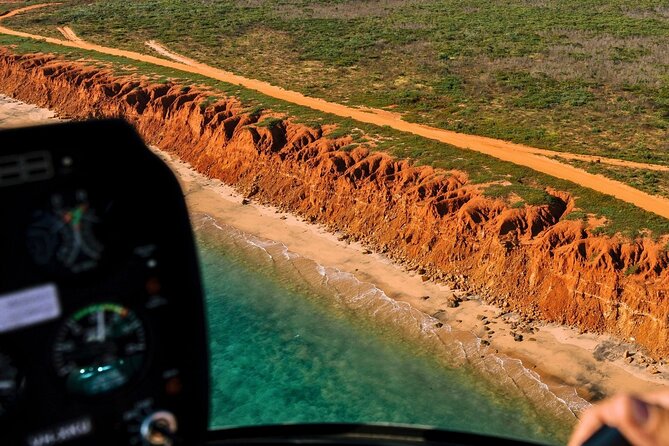 Broome's Cliffs & Coast: 60-Minute Scenic Helicopter Experience - Gantheaume Point and Broome’s southern coast