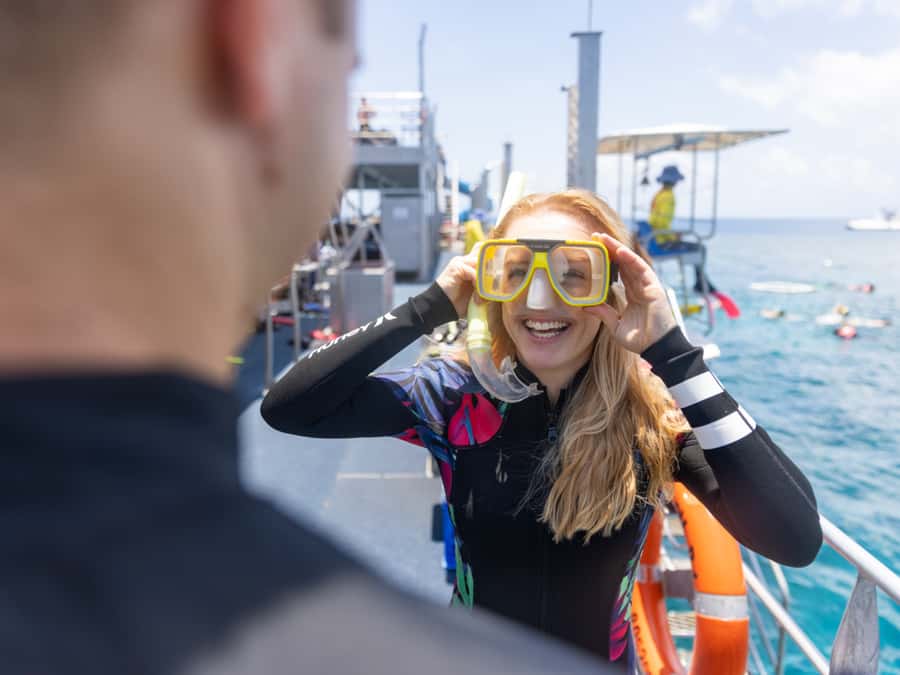 Cairns: Great Barrier Reef Pontoon, Travel by Helicopter - Snorkeling comes with the basic equipment