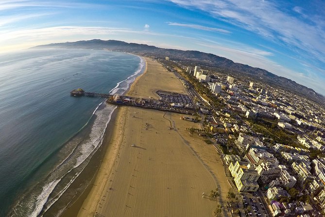 California Coast and Canyons 35-Minute Helicopter Tour - Reading Los Angeles from the air
