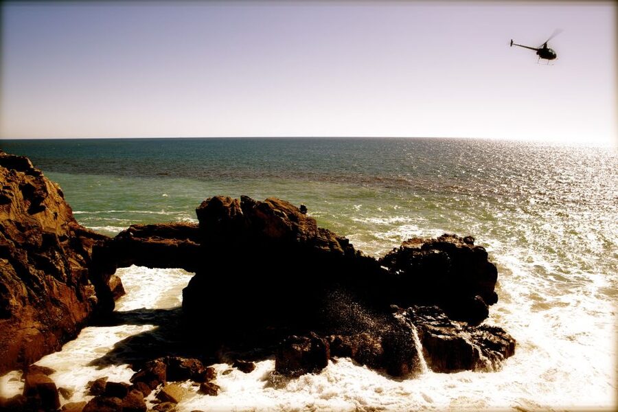 California Coastline & Hollywood Celebrity Helicopter Tour - What the pilot adds to the flight