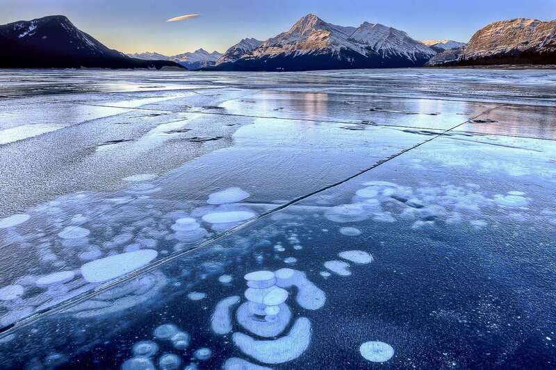 Canadian Rockies: Abraham Lake Ice Bubbles Helicopter Tour - Who will enjoy this most
