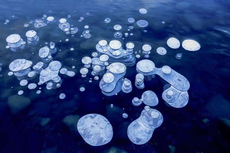 Canadian Rockies: Abraham Lake Ice Bubbles Helicopter Tour - The morning starts with hot food