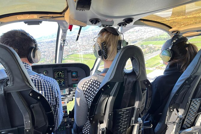 Canterbury Winery Heli Lunch - Your first 15 minutes at Garden City Helicopters