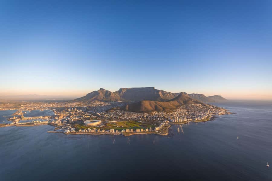 Cape Town: 20-Minute Helicopter Flight and Free Harbour Tour - Weather, timing, and practical limits