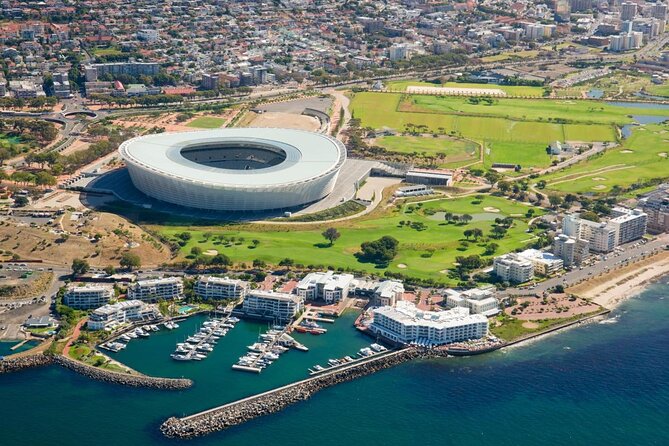 Cape Town: 25min Helicopter Flight with Complimentary Boat Cruise - A quick flight with a big Cape Town view