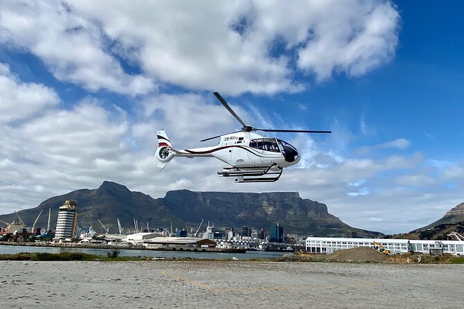 Cape Town: 25min Helicopter Flight with Complimentary Boat Cruise - Starting beside the V&A Waterfront