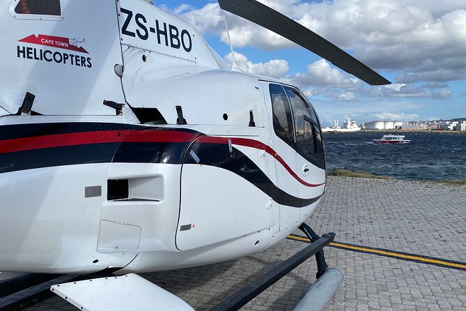 Cape Town: 25min Helicopter Flight with Complimentary Boat Cruise - Weather, comfort, and shared seating
