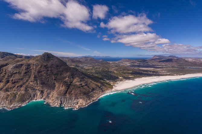 Cape Town: 25min Helicopter Flight with Complimentary Boat Cruise - Your first circuit around Table Mountain