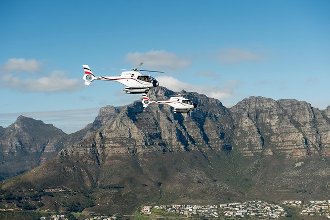Cape Town Helicopter Tour: Atlantic Coast - Llandudno, Karbonkelberg, and Hout Bay