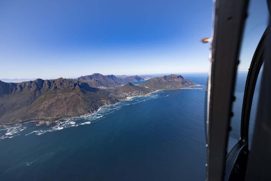 Cape Town Two Oceans Scenic Helicopter Flight - 27min - The 24-minute flight: Atlantic views first
