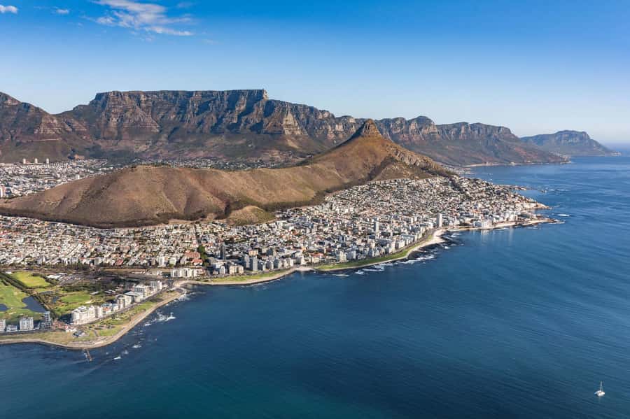 Cape Town Two Oceans Scenic Helicopter Flight - 27min - Hout Bay and Chapman’s Peak from above