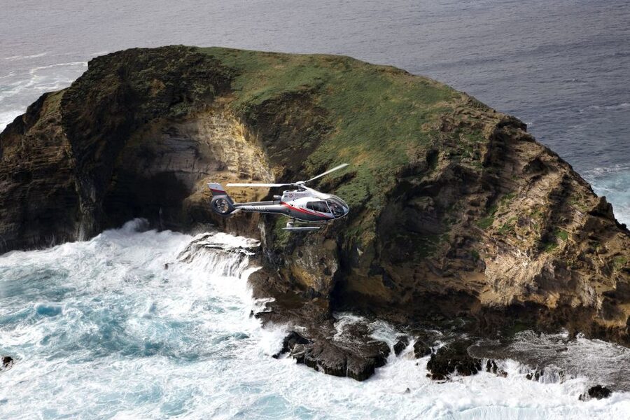 Central Maui: Two-Island Scenic Helicopter Flight to Molokai - Why this two-island flight is worth considering