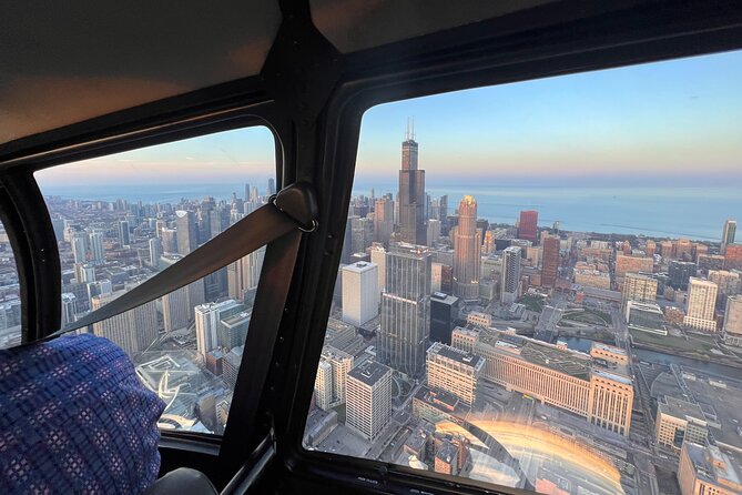 Chicago Helicopter 25-Mile Tour for up to Three Passengers - Why the views can be worth the short flight