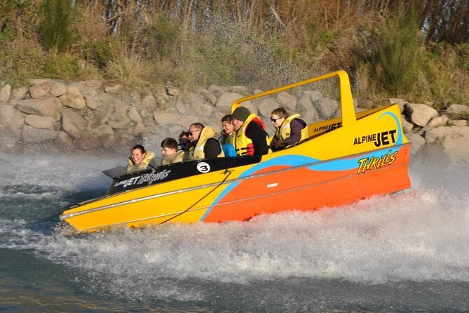 Christchurch Heli-Jet - Helicopter and Jet Boat - The flight back completes the loop