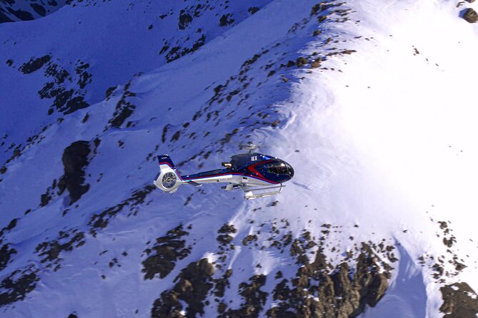 Christchurch to Aoraki Mount Cook helicopter tour - From Christchurch farmland to the high Southern Alps