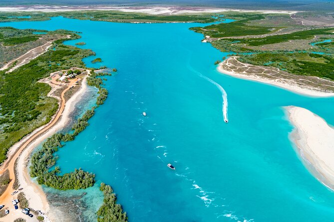 Colours of Broome: Stunning 30-Minute Scenic Helicopter Flight - Hotel pickup and the one-hour time commitment