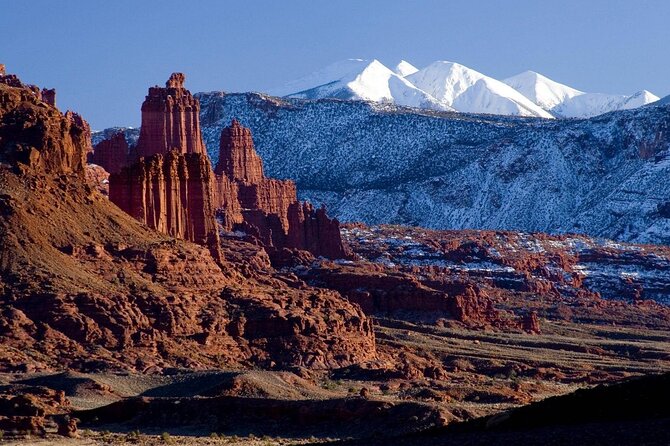Corona Arch & Canyon Run Heli Tour - 20 minutes - Why the three-person limit matters